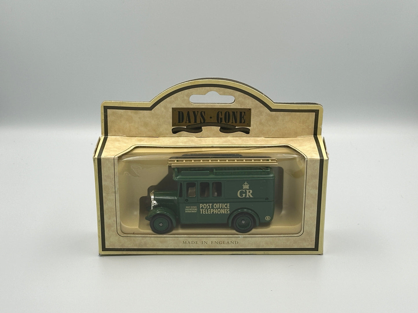 Lledo Days Gone 1932 Dennis Limousine "GPO Telephones"