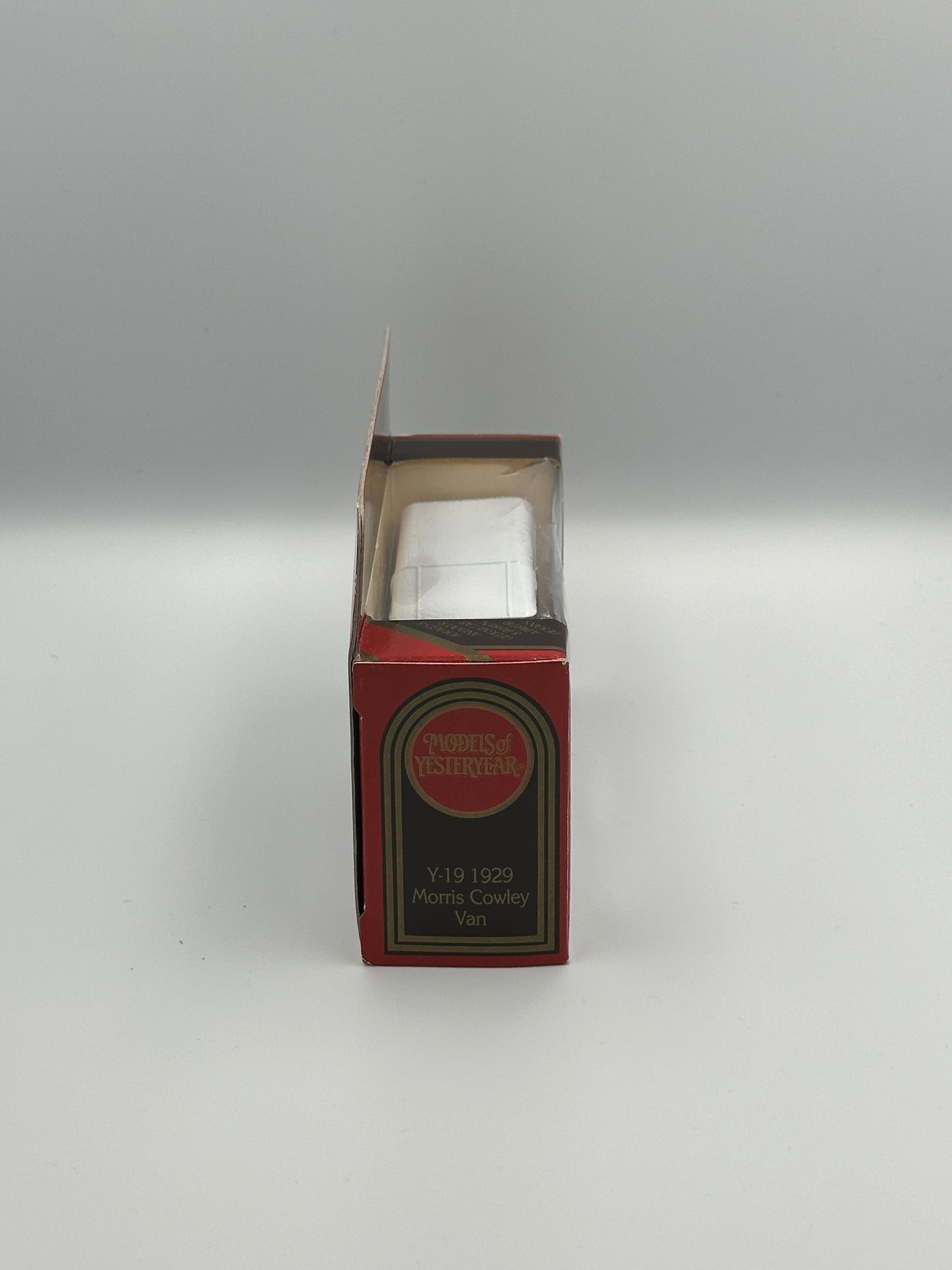 Matchbox Models of Yesteryear 1929 Morris Cowley Van Brasso Metal Polish