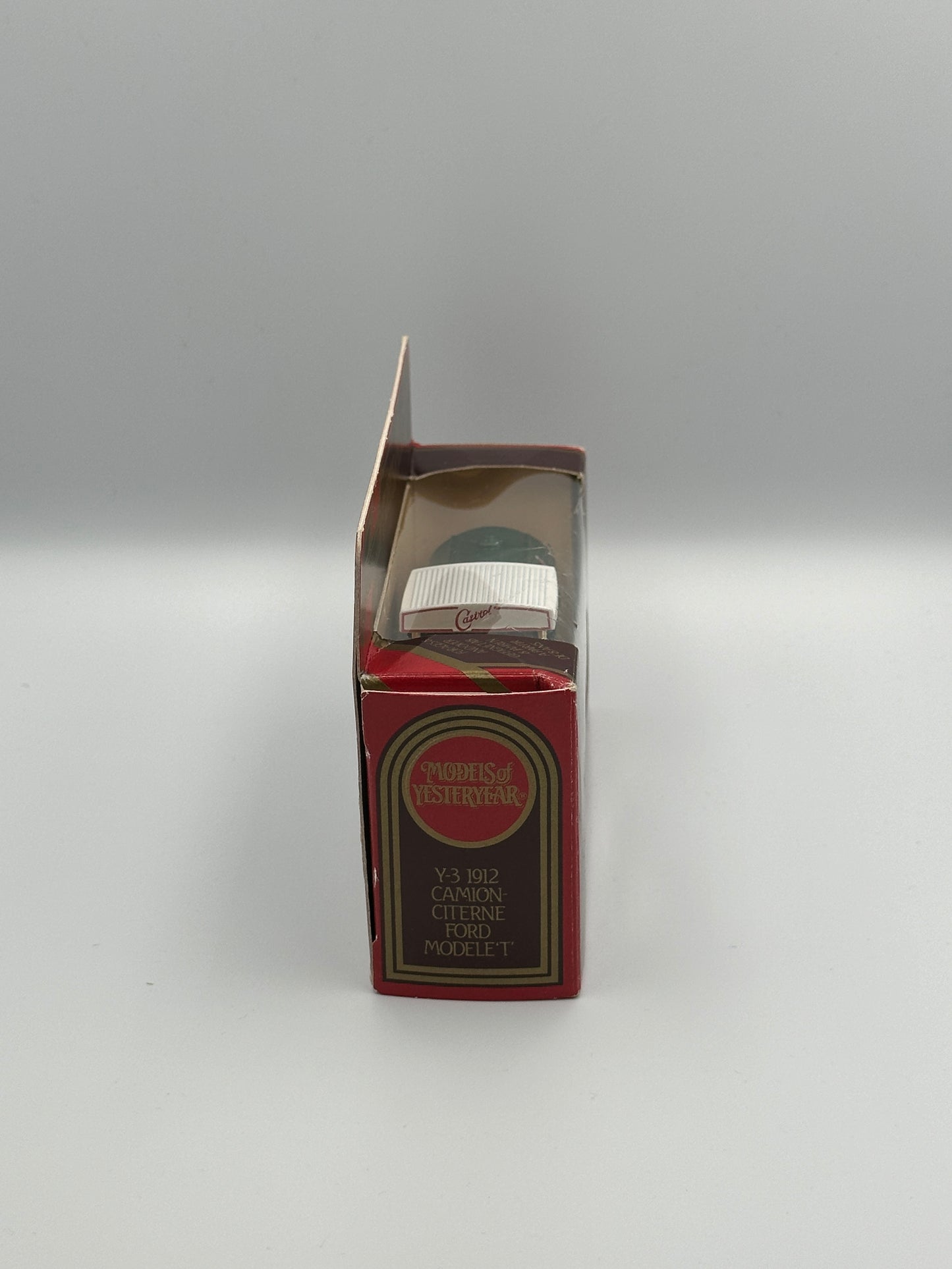 Matchbox Models of Yesteryear 1912 Model 'T' Ford Tanker Castrol Motor Oil