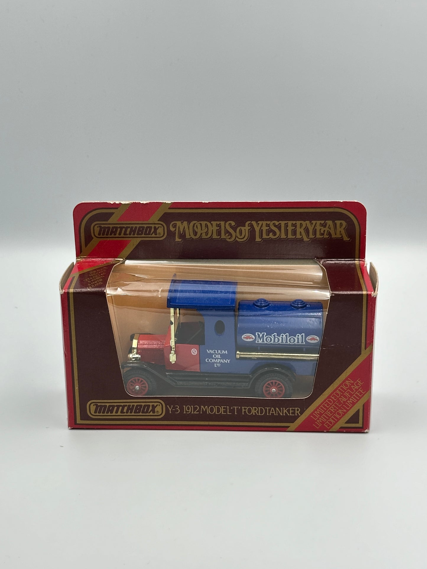 Matchbox Models of Yesteryear 1912 Model 'T' Ford Tanker Mobiloil