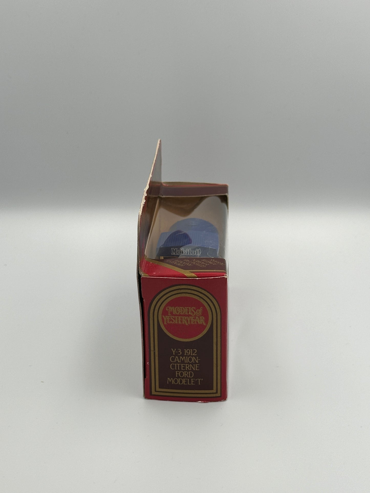 Matchbox Models of Yesteryear 1912 Model 'T' Ford Tanker Mobiloil
