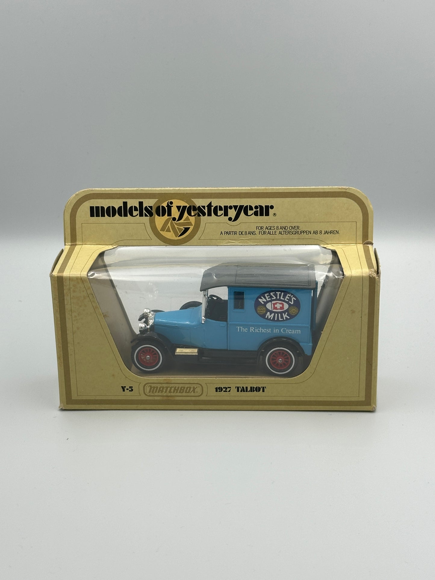 Matchbox Models of Yesteryear 1927 Talbot Van "Nestlé's Milk"