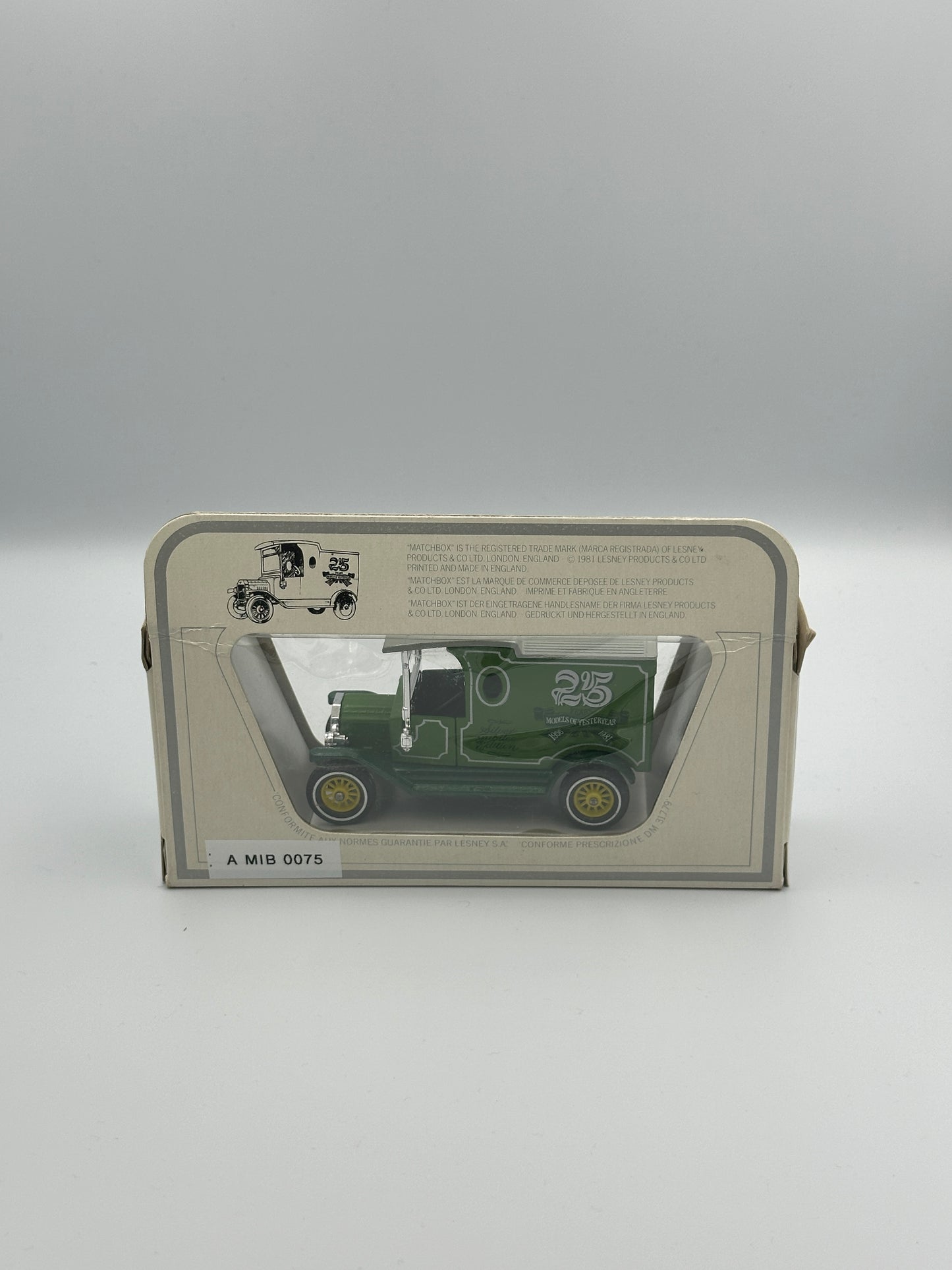 Matchbox Models of Yesteryear 1912 Ford Model T Van (25th Anniversary Edition)
