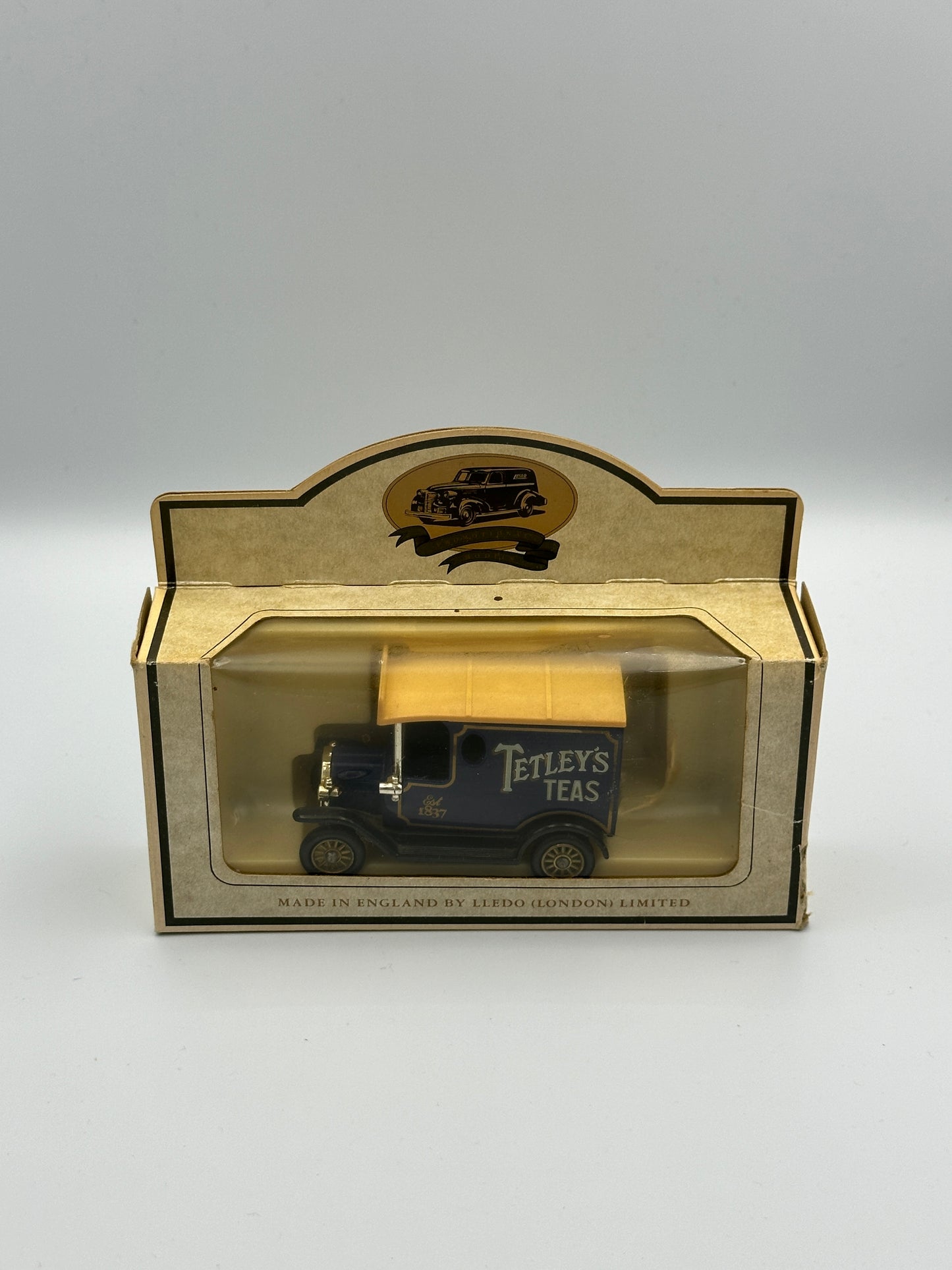 Lledo LP Models 1920 Model 'T' Ford Van "Tetley's Teas"