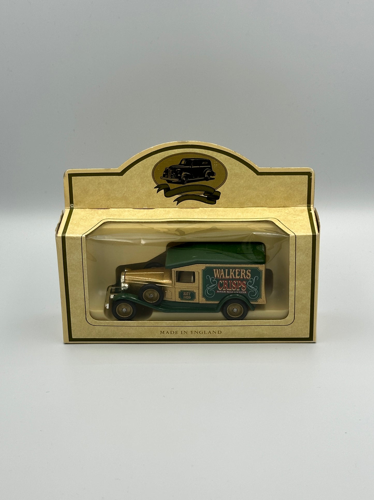 Lledo Promotional Models 1936 Packard Van "Walkers Crisps"