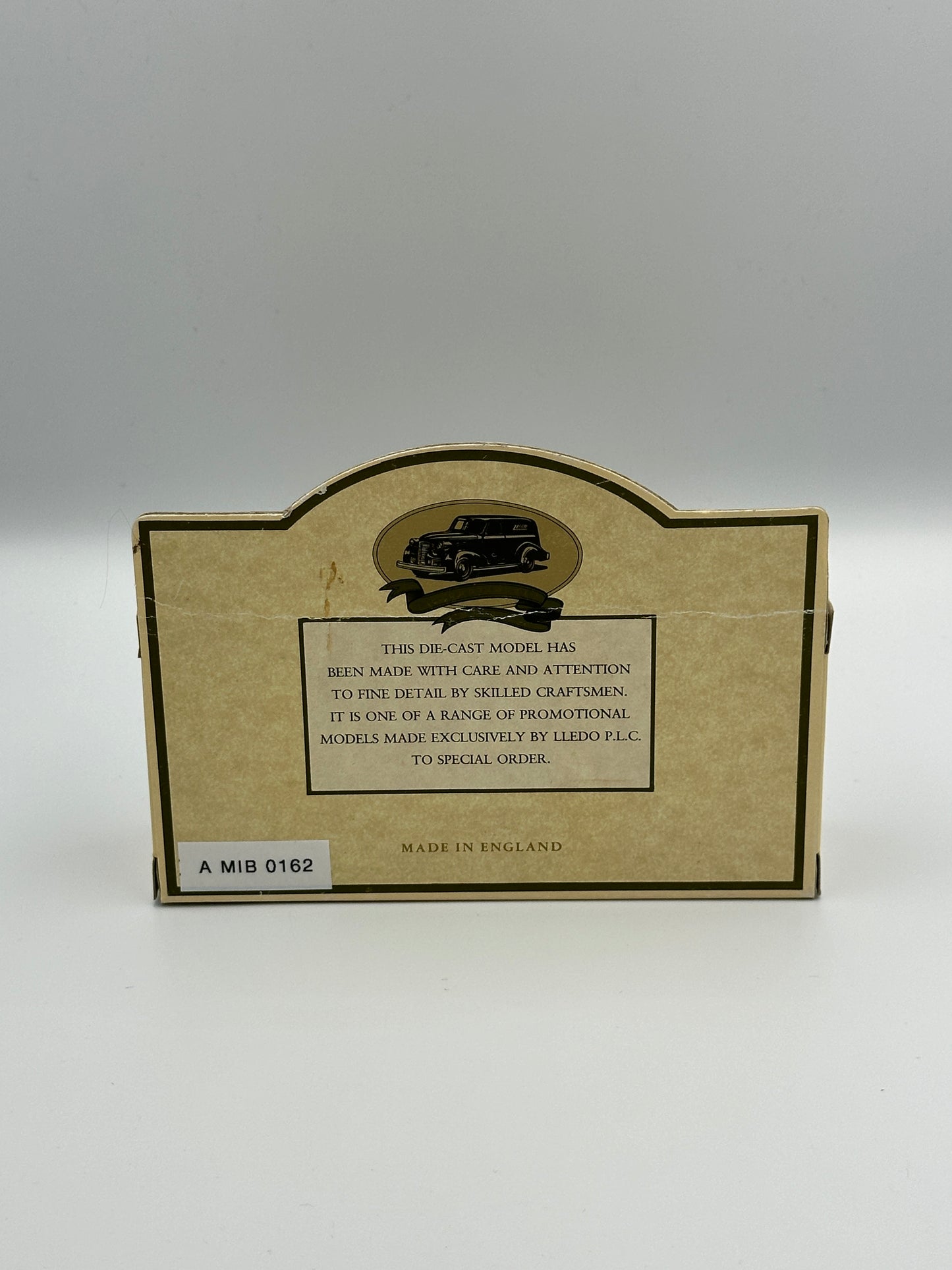 Lledo Promotional Models 1936 Packard Van "Walkers Crisps"