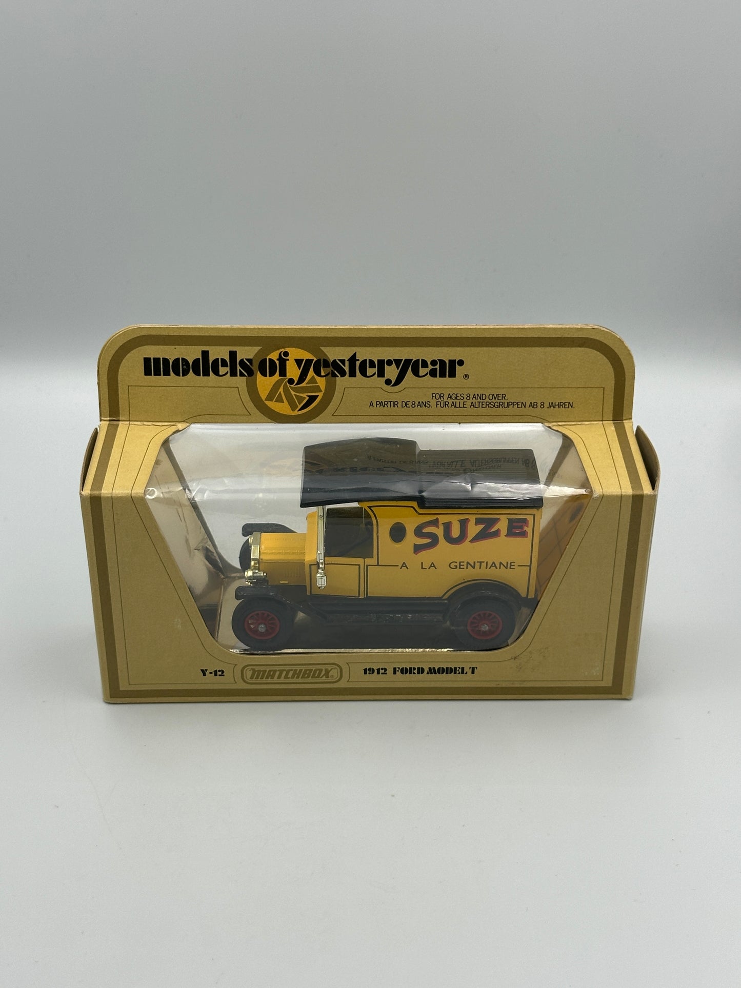 Matchbox Models of Yesteryear 1912 Ford Model 'T' Van "Suze A La Gentiane"