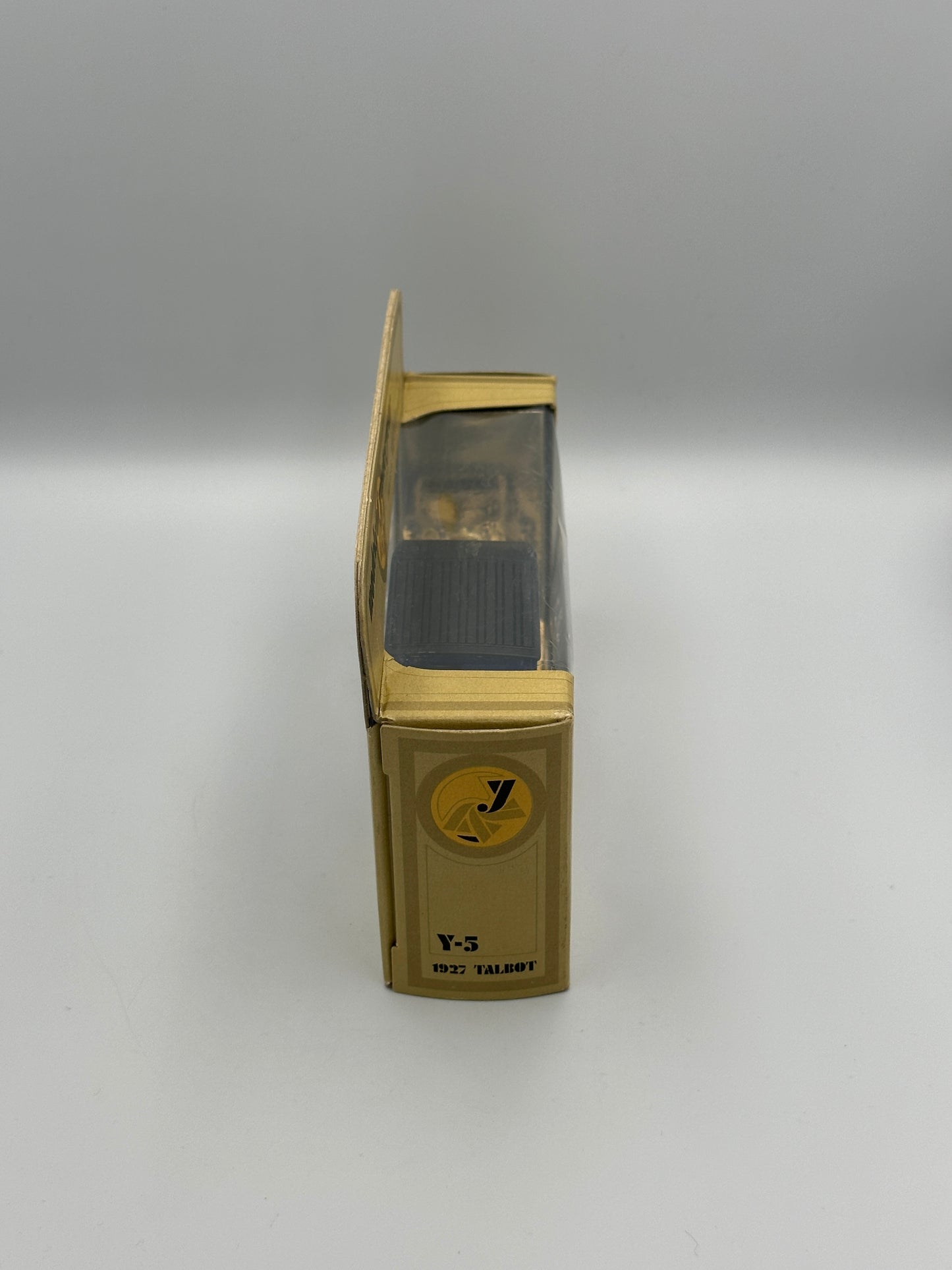 Matchbox Models of Yesteryear 1927 Talbot Van "Chocolat Menier"