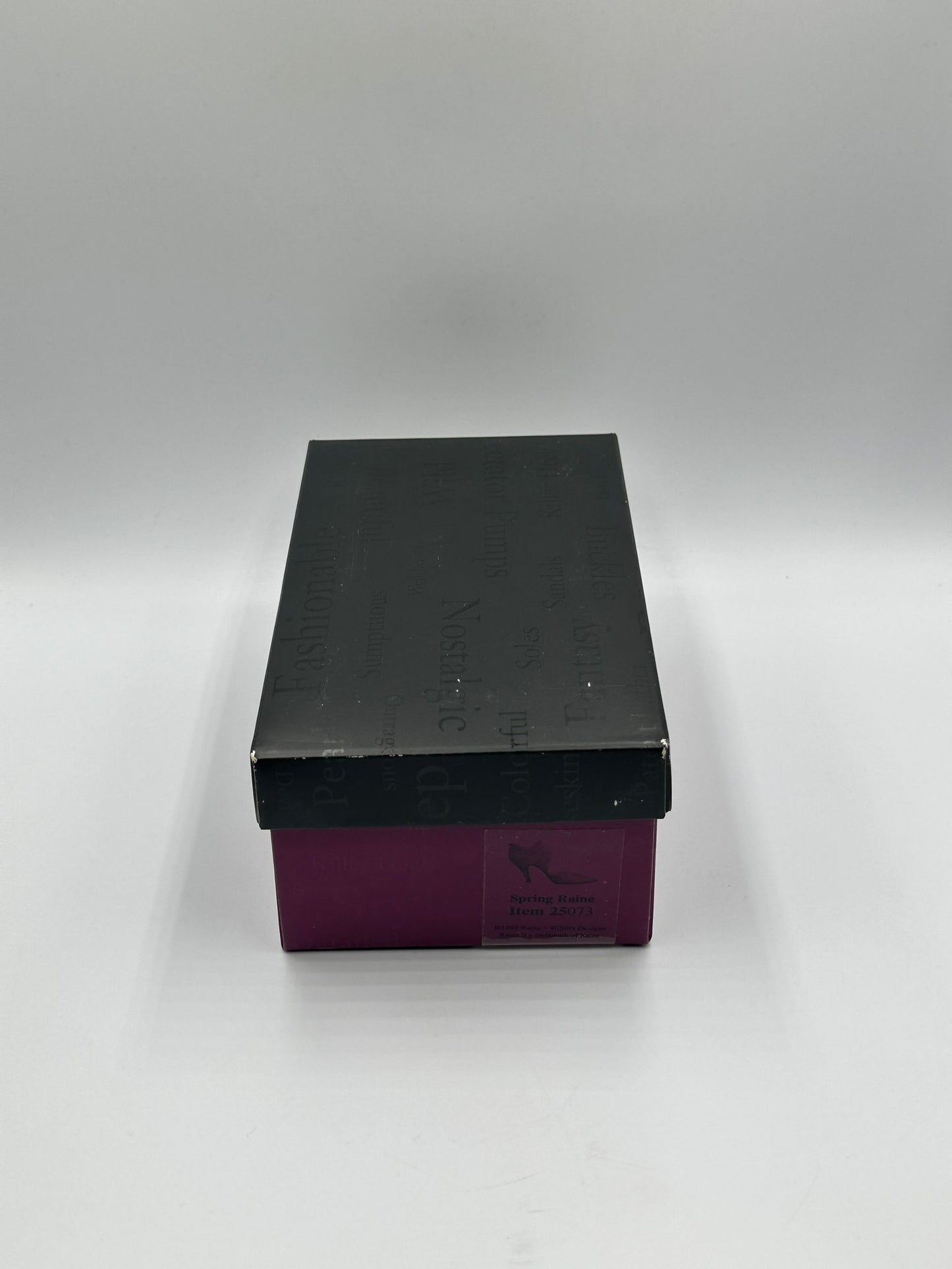 Just the Right Shoe "Spring Raine" – Item 25073