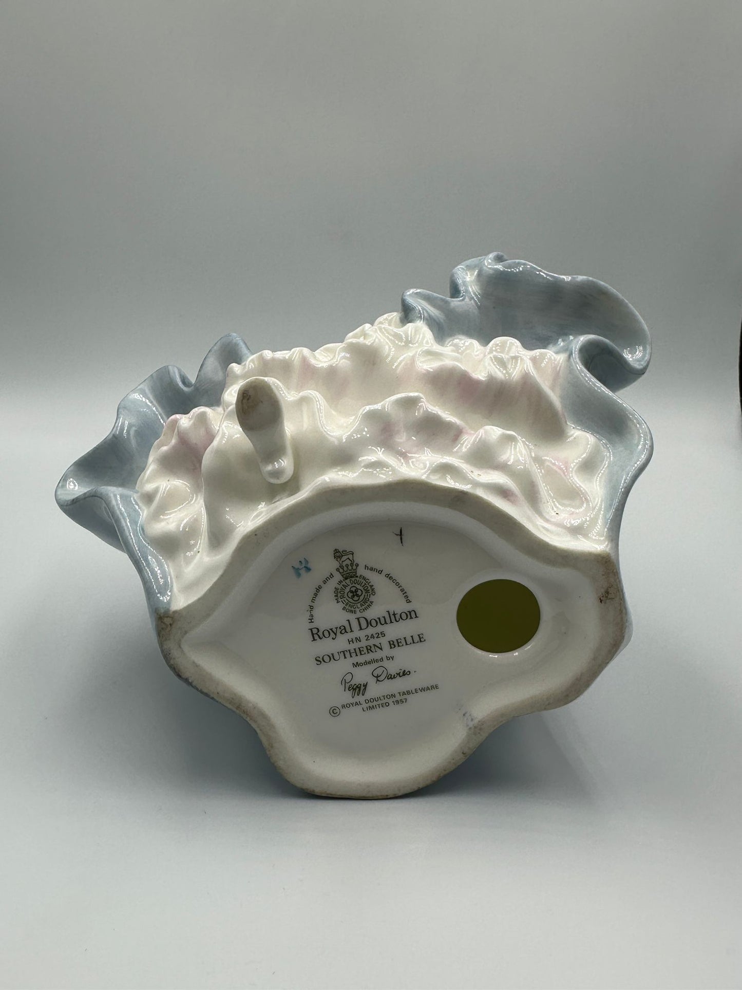 Royal Doulton "Southern Belle" Figure (HN2425)