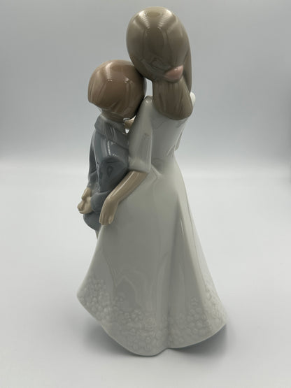 NAO by Lladro "Brotherly Love" #1568