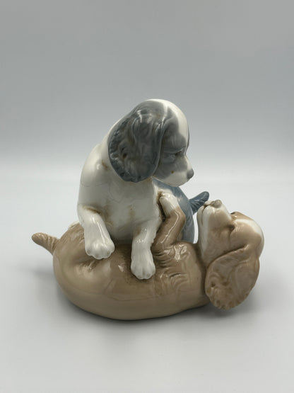NAO by Lladro "Playful Puppies" #0386