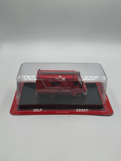 Del Prado Fire Engines of The World Issue 6. 1988 PSE Renault B90 - France 1:64