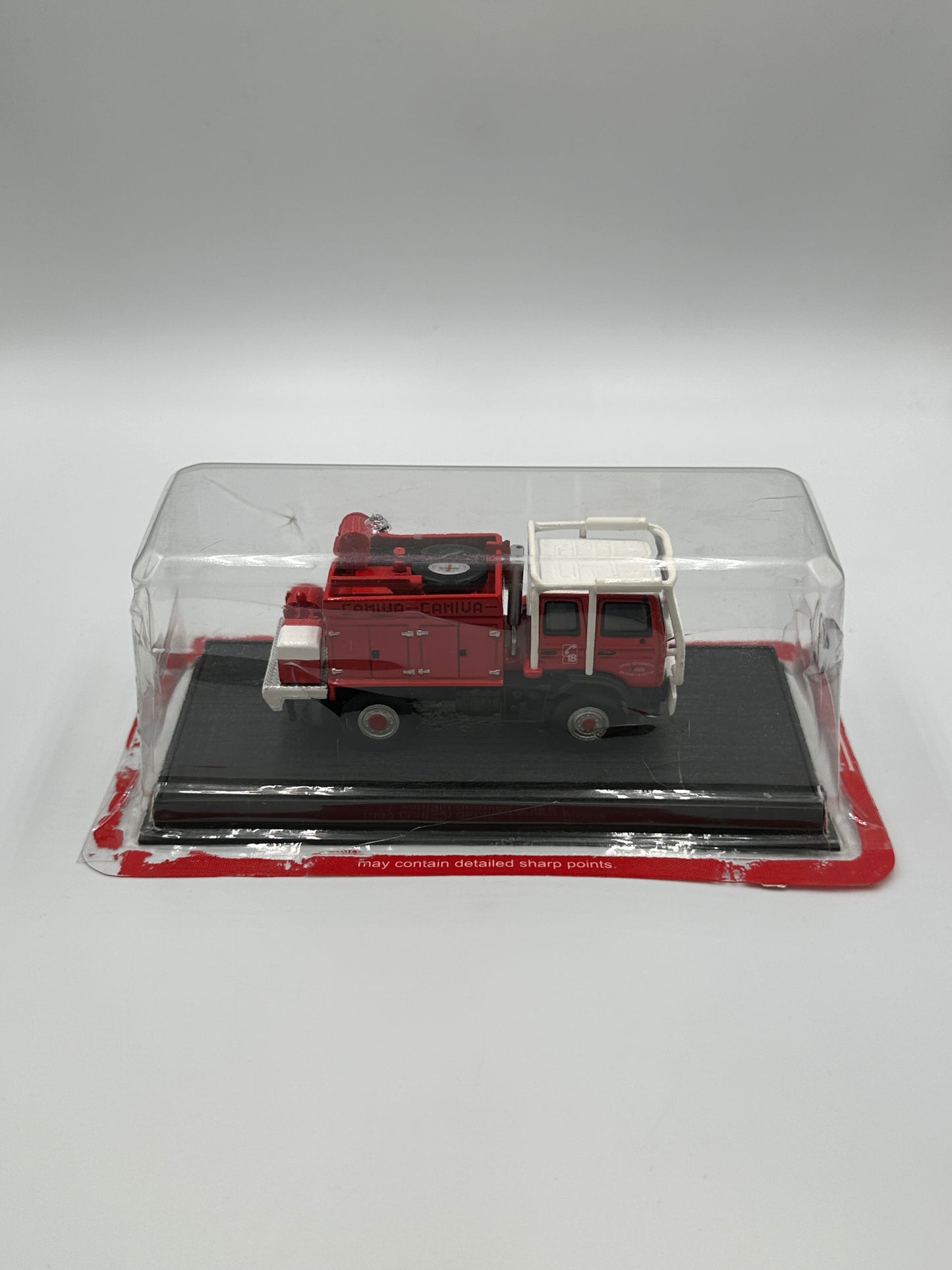 Del Prado Fire Engines of The World Issue 22. 1999 Renault M210-12 CCFF Camiva FRANCE 1:64