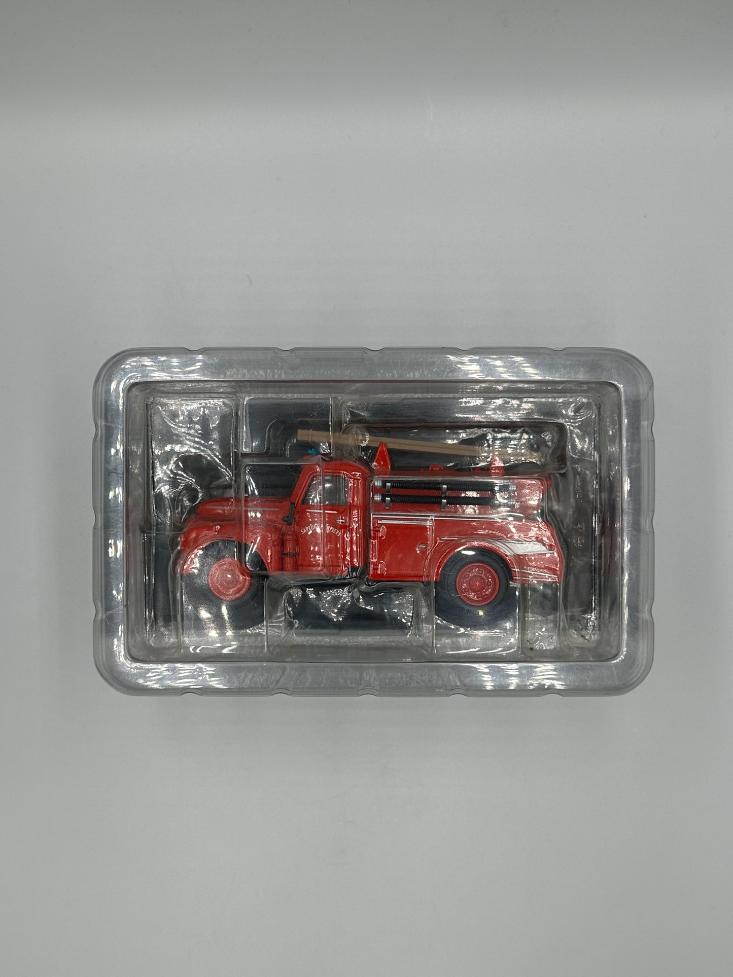 Del Prado Fire Engines of The World Issue 17. 1974 CCI Citroen T46 Guinard FRANCE 1:50