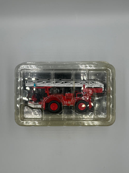 Del Prado Fire Engines of The World Issue 26. 1972 EATT Riffaud Salev FRANCE 1:57