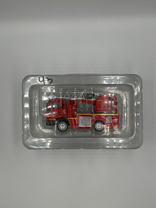 Del Prado Fire Engines of The World Issue 43. 2001 Renault Camiva 18m Fire Escape Ladder FRANCE 1:57