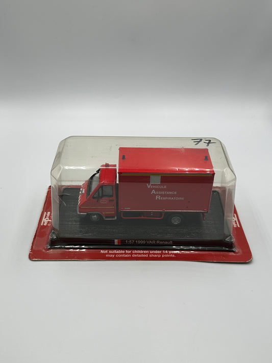 Del Prado Fire Engines of The World Issue 77. 1999 Renault Master VAR Van France 1:57