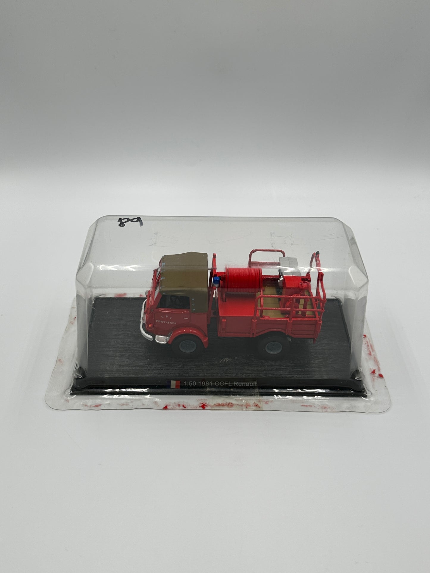 Del Prado Fire Engines of The World Issue 89. 1981 Renault CCFL Fire Engine 1:50 France