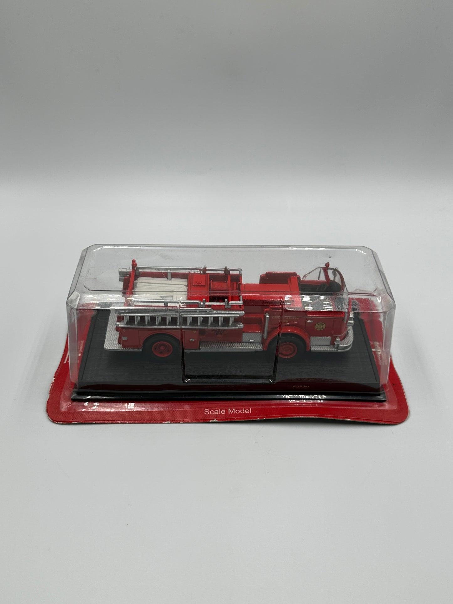 Del Prado Fire Engines of The World Issue 64. 1958 American LaFrance 900 1:64 USA