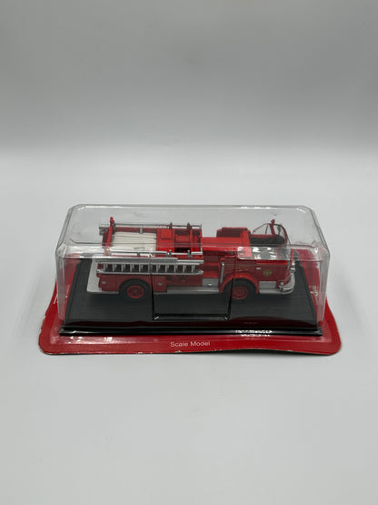 Del Prado Fire Engines of The World Issue 64. 1958 American LaFrance 900 1:64 USA