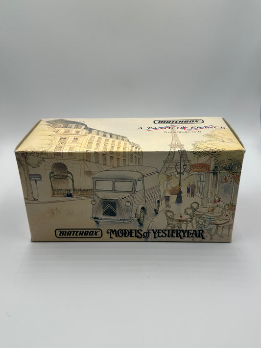 Matchbox “A Taste of France” – 1947 Citroën Van “Yoplait”