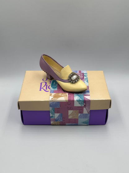 Just the Right Shoe "Jeweled Heel Pump" – Item 25011