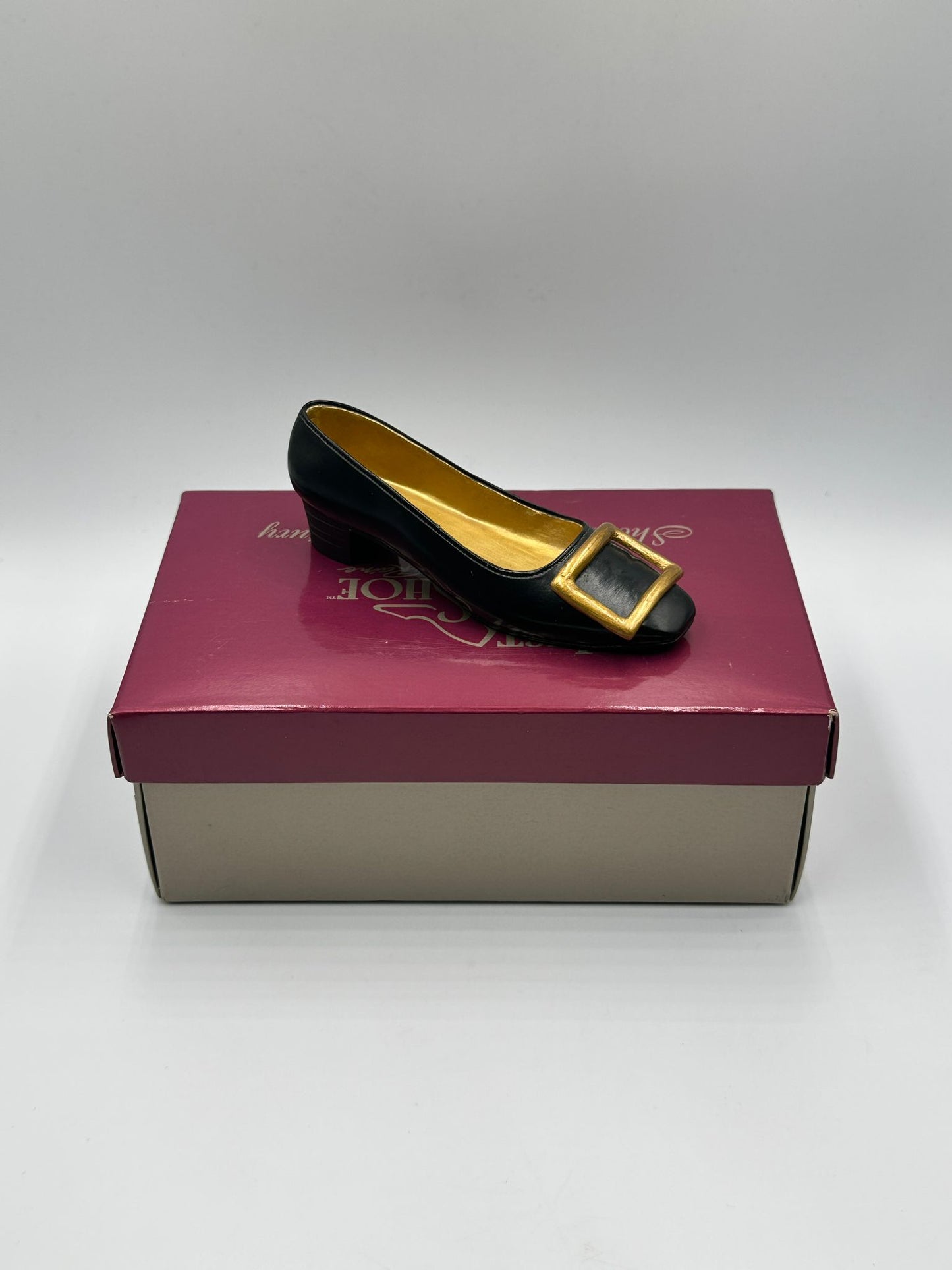 Just the Right Shoe "Patently Perfect" – Item 25046