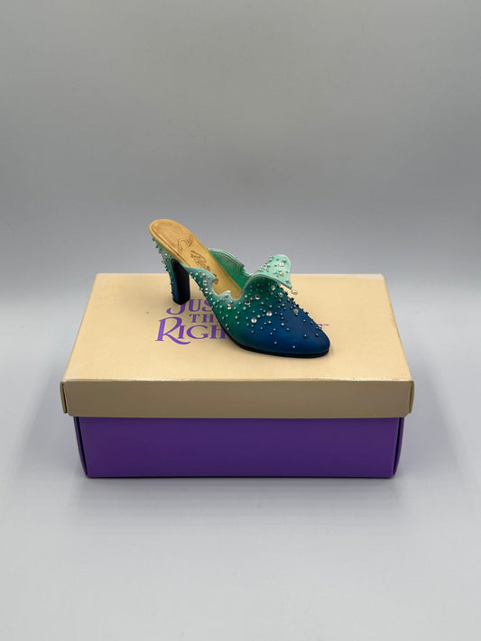 Just the Right Shoe "The Wave" – Item 25060