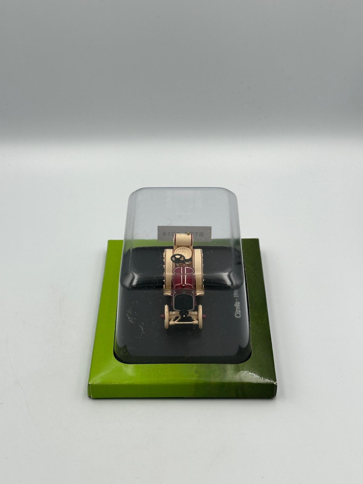 Hachette Citroën Tractor (1919) Die-Cast Model