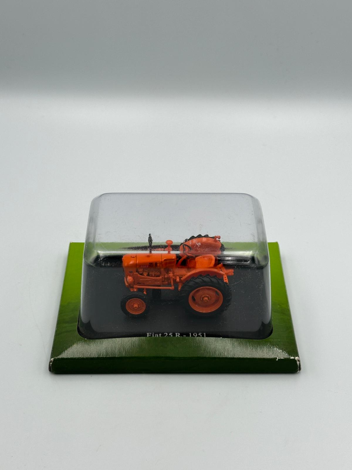 Hachette Fiat 25 R (1951) Die-Cast Tractor Model