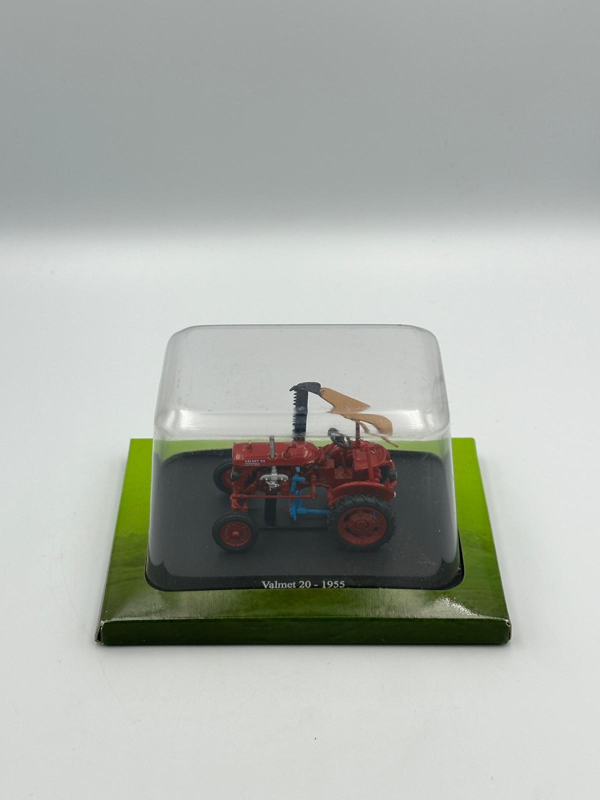 Hachette Valmet 20 (1955) Die-Cast Tractor Model