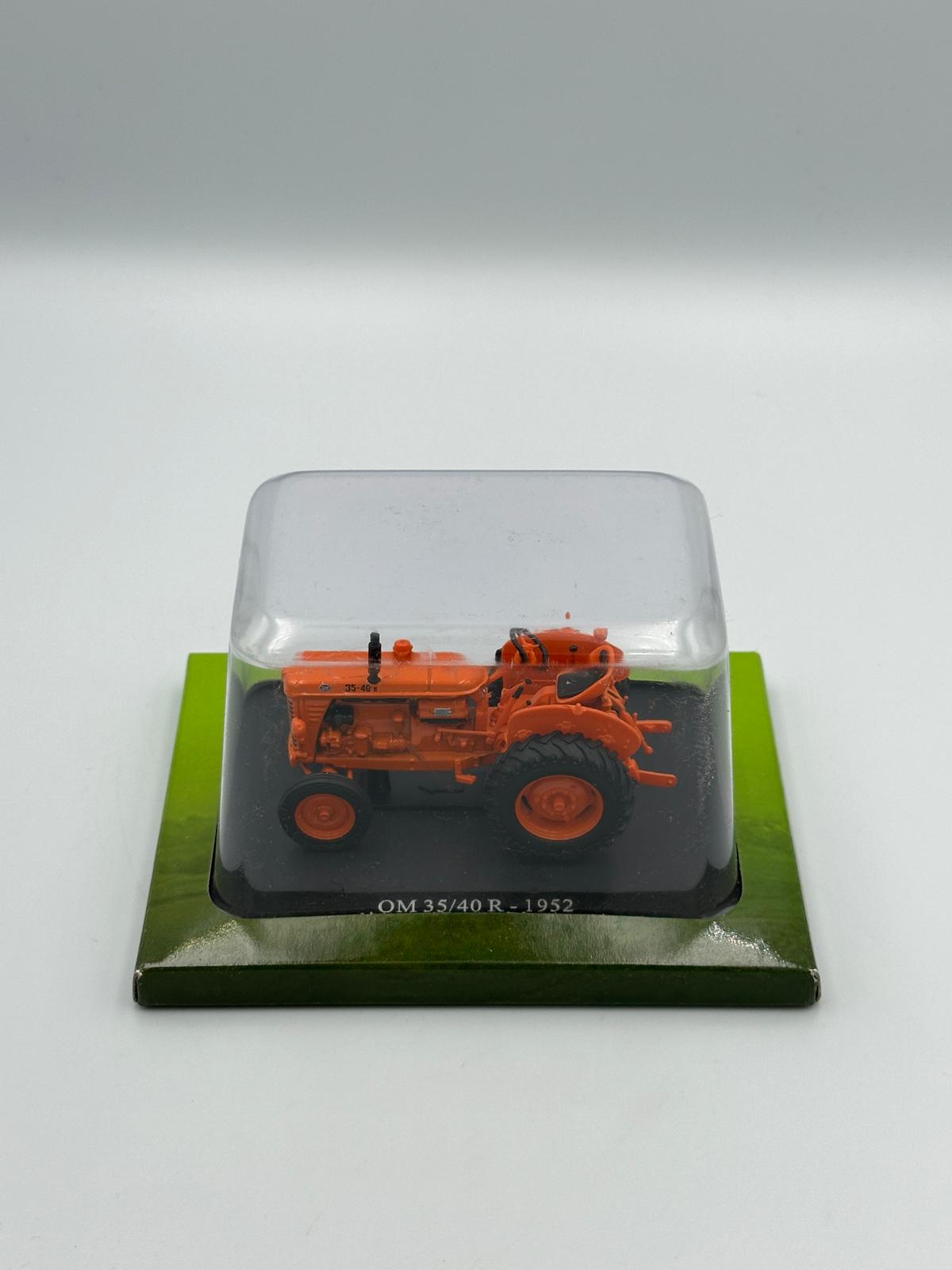 Hatchette OM 35/40 R (1952) Die-Cast Tractor Model