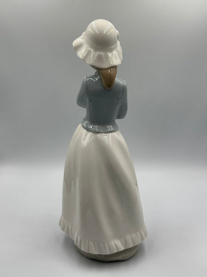 LLADRO NAO Girl Holding Puppy Dog in Blue Blanket #241