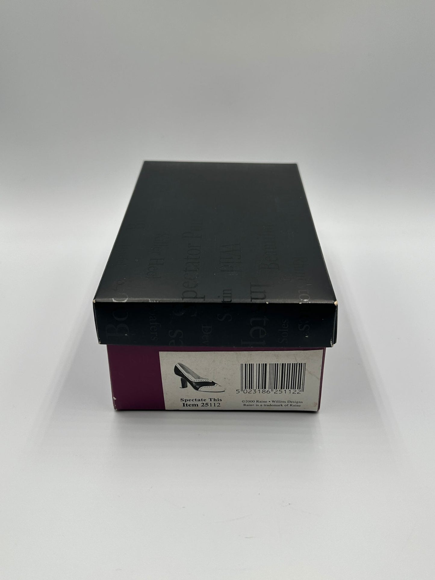 Just the Right Shoe "Spectate This" – Item 25112