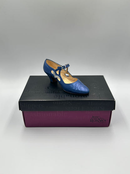Just the Right Shoe "Starry Night" – Item 25418